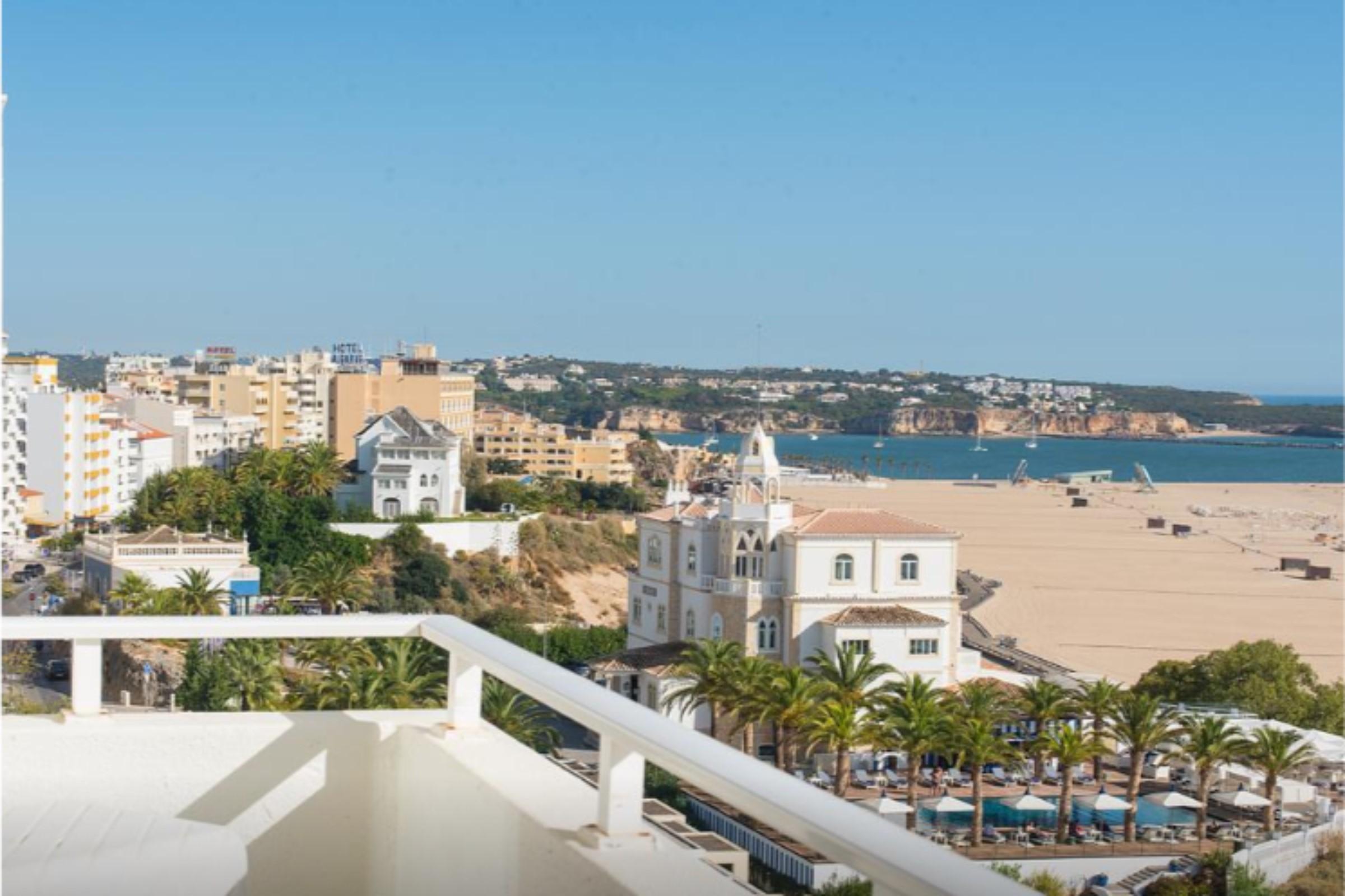 Hotel Avenida Praia Портіман Екстер'єр фото